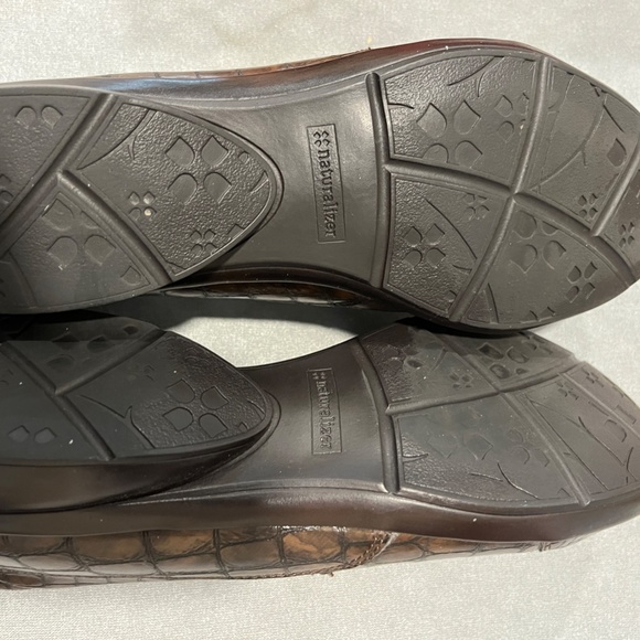 Naturalizer Loafers - Picture 3 of 4